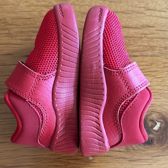 Nike Jordan J23 BT Toddlers 854560 600 Sneakers Leather Vintage Red Size 4 - Picture 4 of 8